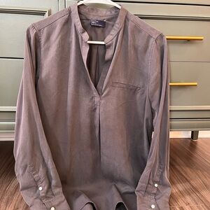 Women’s Gap Dark Gray Tunic White Button Sleeves